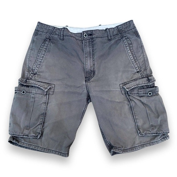 Levi Strauss Mens Cargo Shorts Faded Gray Size 33 Pockets Cotton Relaxed Fit - Picture 1 of 7
